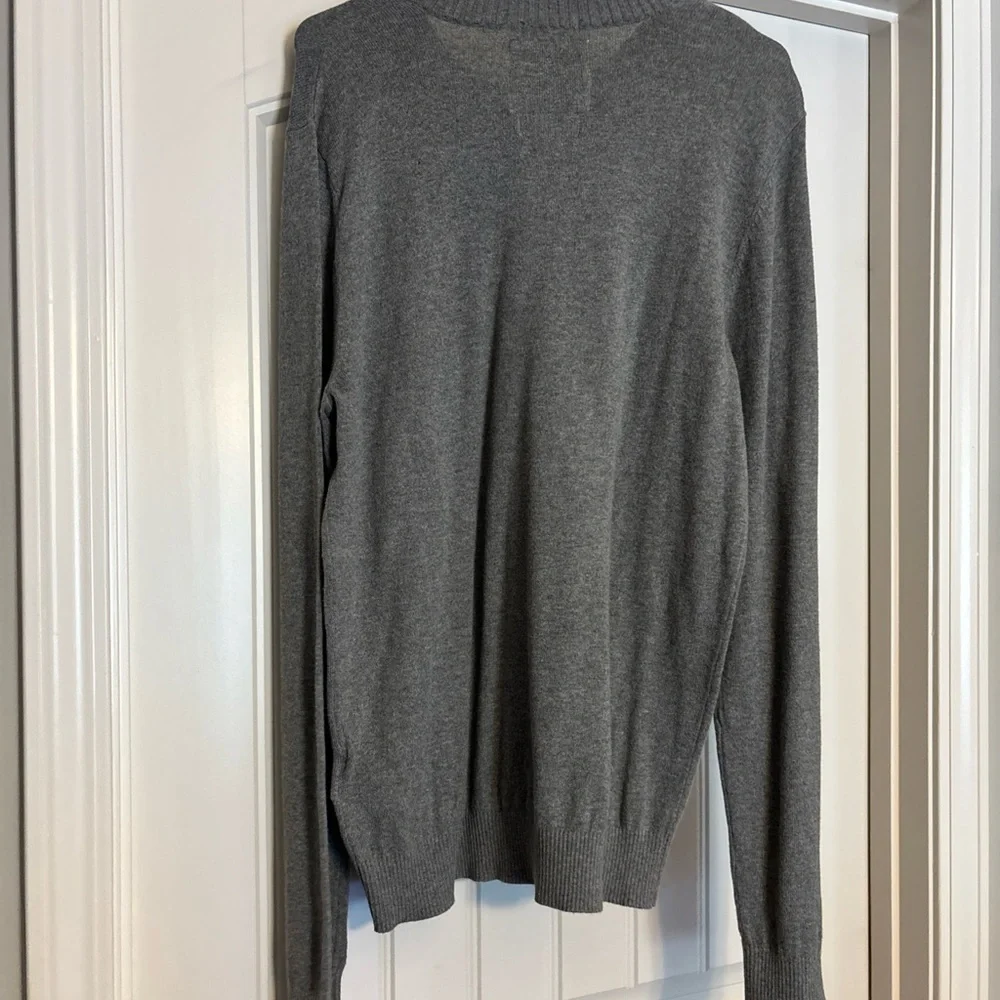 Abercrombie & Fitch Sweater Mens Cashmere Blend Muscle Gray V Pullover LARGE